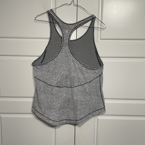 Lululemon Athletica Size 8 Top Lot Of 6 Tops - Picture 11 of 15